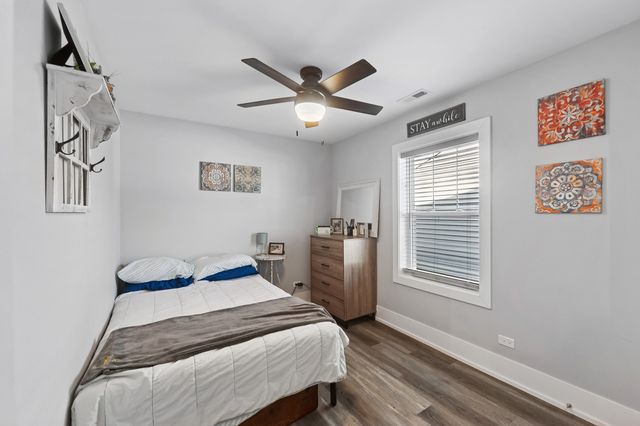 1444 Sycamore Lane, Northbrook, IL 60062