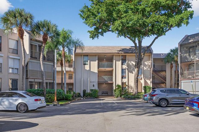 6301 N University Drive 319, Tamarac, FL 33321