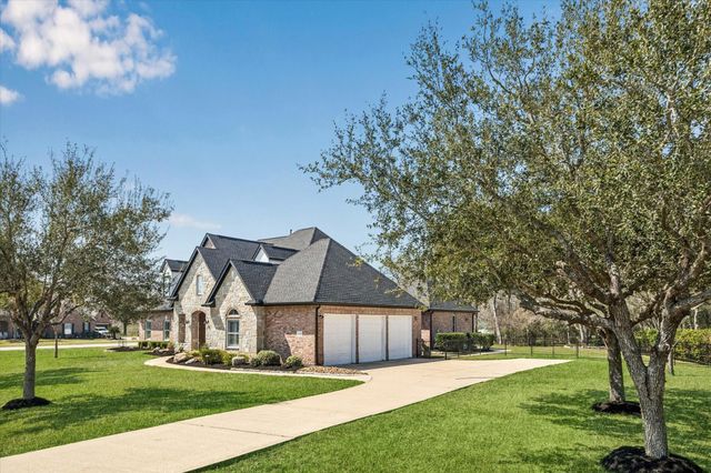 634 Royal Lakes Boulevard, Richmond, TX 77469
