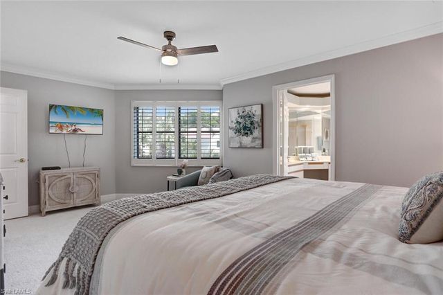 6535 Valen Way Apt 202, Naples, FL 34108