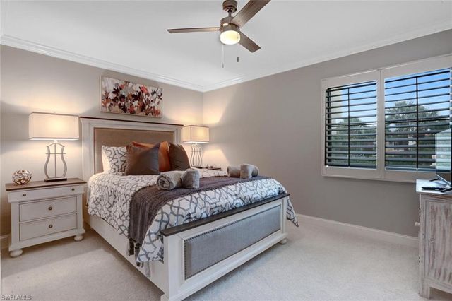 6535 Valen Way Apt 202, Naples, FL 34108