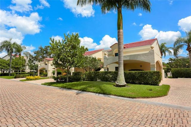 6535 Valen Way Apt 202, Naples, FL 34108