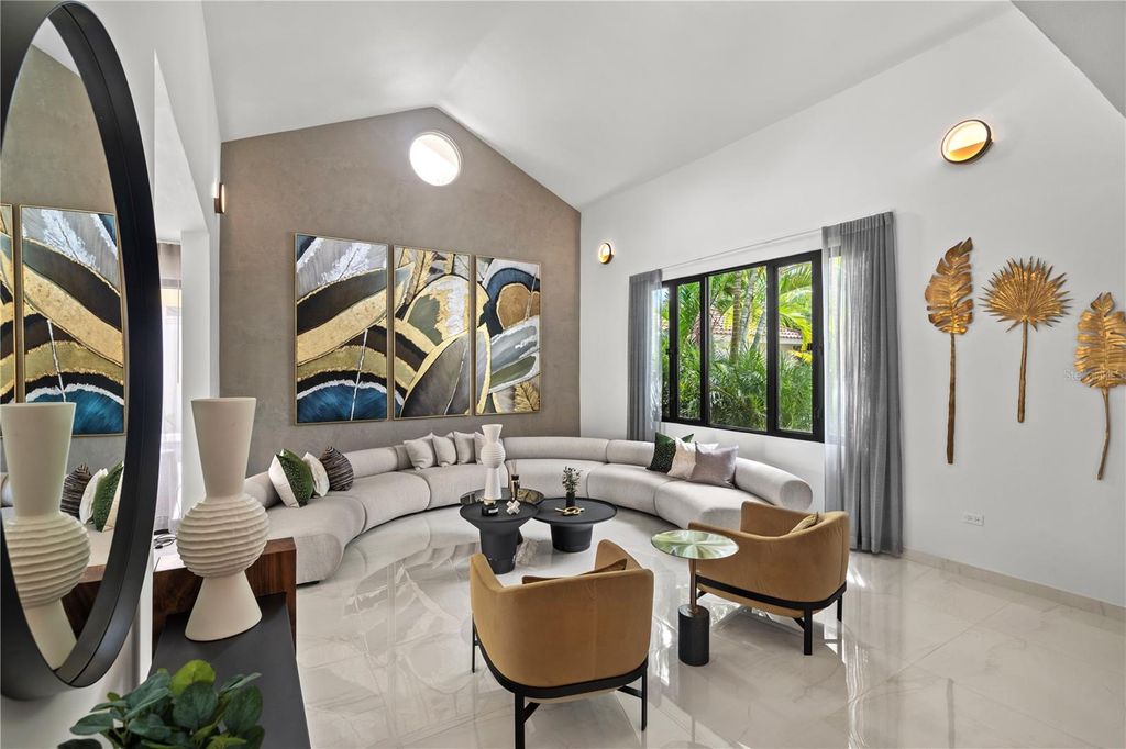 Image 4 of property listing at 125 DORADO BEACH EAST, Dorado, PR 00646