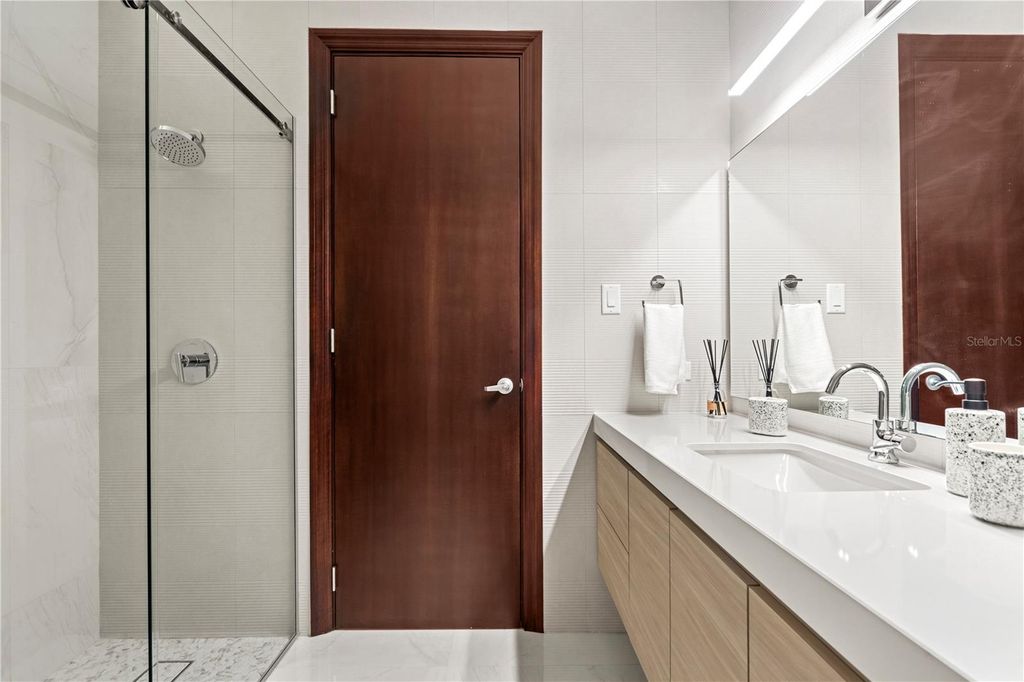 Image 37 of property listing at 125 DORADO BEACH EAST, Dorado, PR 00646