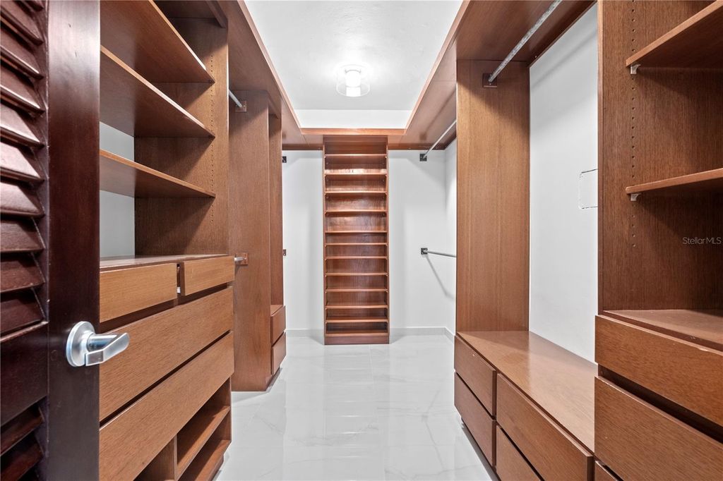 Image 54 of property listing at 125 DORADO BEACH EAST, Dorado, PR 00646