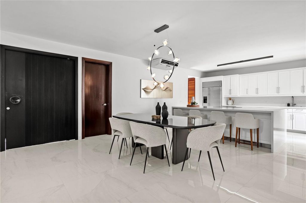 Image 10 of property listing at 125 DORADO BEACH EAST, Dorado, PR 00646