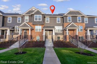 378 N Sydney Court, Plymouth, MI 48170