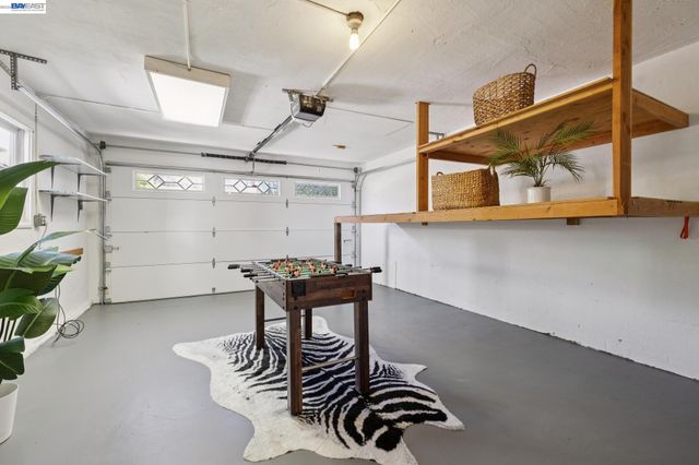 4539 ELINORA AVENUE, Oakland, CA 94619