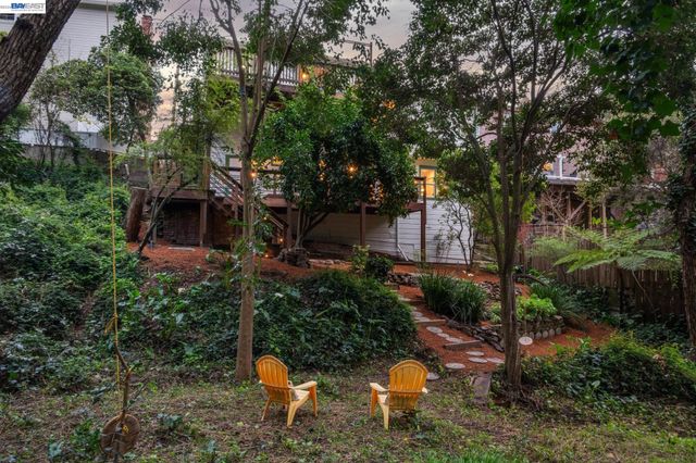 4539 ELINORA AVENUE, Oakland, CA 94619