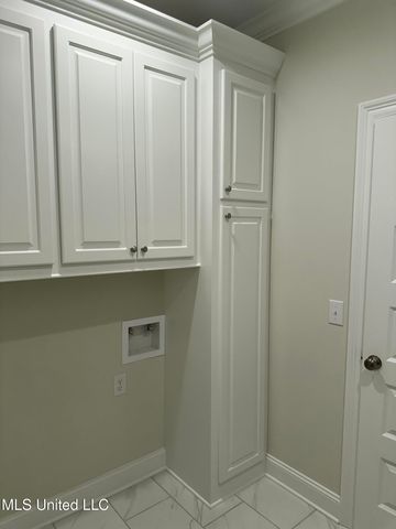 464 Aurora Circle, Canton, MS 39046