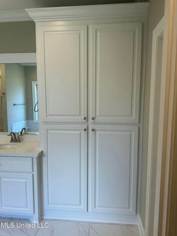 464 Aurora Circle, Canton, MS 39046