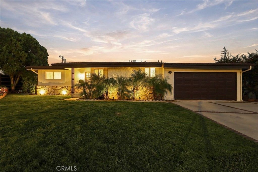 11620 Sophia Avenue, Granada Hills, CA 91344 — photo 4