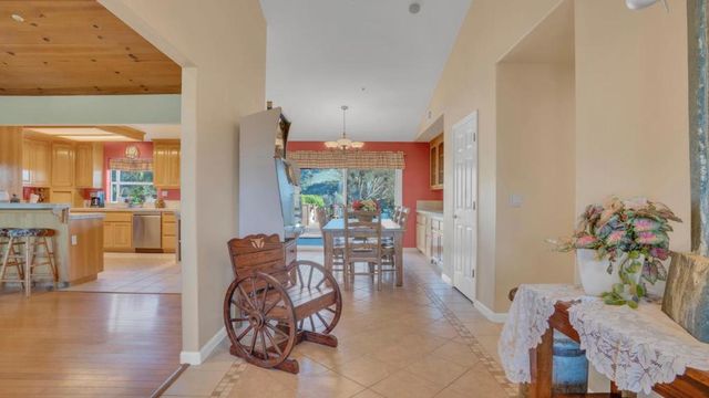 21160 Valle San Juan Drive, Salinas, CA 93907