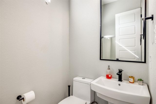 4804 Gano Street C, Houston, TX 77009