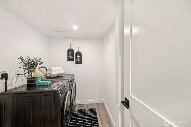 27831 SE 196th Place, Maple Valley, WA 98038