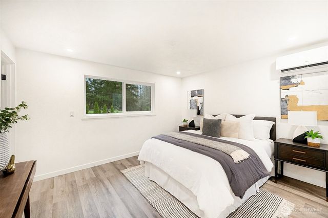 27831 SE 196th Place, Maple Valley, WA 98038