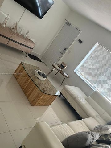 351 E 35th St, Hialeah, FL 33013