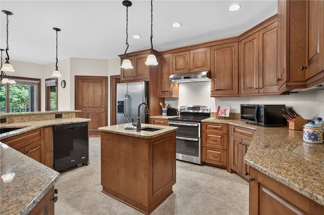 141 Northshores Drive, Seneca, SC 29672