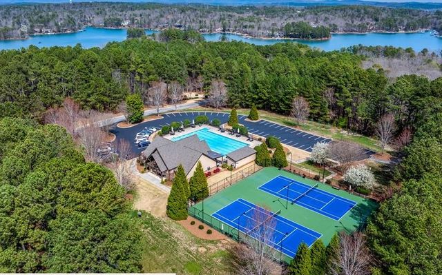 141 Northshores Drive, Seneca, SC 29672