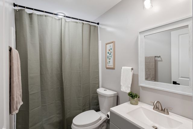 3347 Freeman Hollow Rd, Goodlettsville, TN 37072