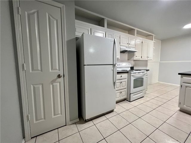 2004 S Old Wire Road, Rogers, AR 72758