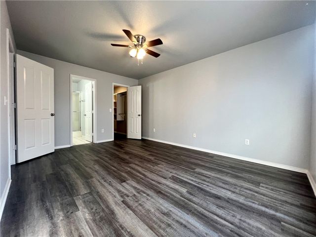 2004 S Old Wire Road, Rogers, AR 72758