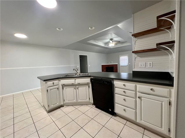 2004 S Old Wire Road, Rogers, AR 72758