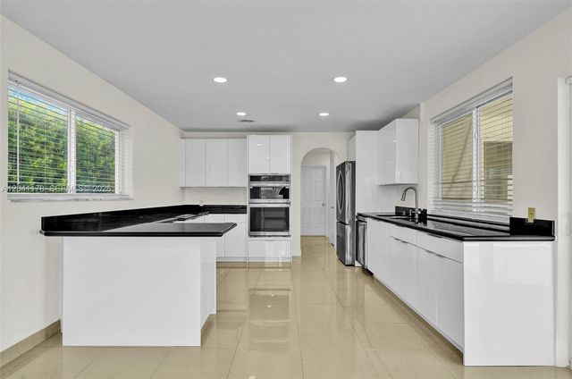 16453 NE 33rd Ave, North Miami Beach, FL 33160