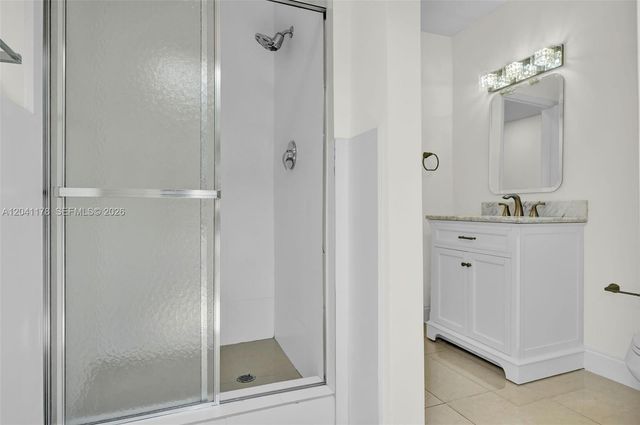 16453 NE 33rd Ave, North Miami Beach, FL 33160