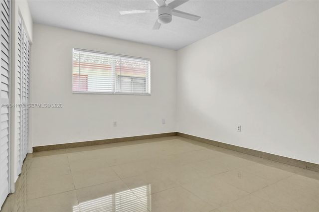 16453 NE 33rd Ave, North Miami Beach, FL 33160
