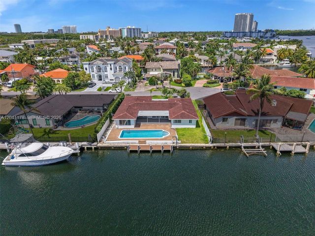16453 NE 33rd Ave, North Miami Beach, FL 33160