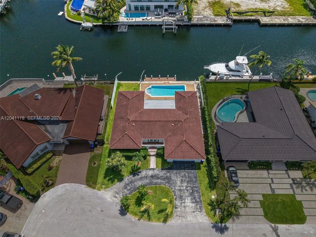 16453 NE 33rd Ave, North Miami Beach, FL 33160