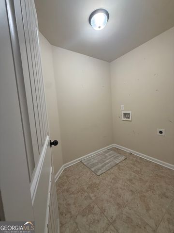 211 Alderleaf Court, Mcdonough, GA 30252