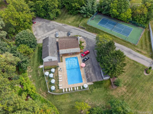 54 Laudaten Way, Warwick, NY 10990