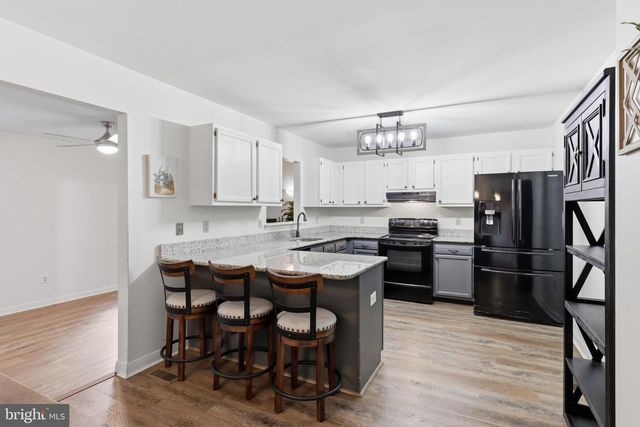 8150 SANTA FE DR, Severn, MD 21144