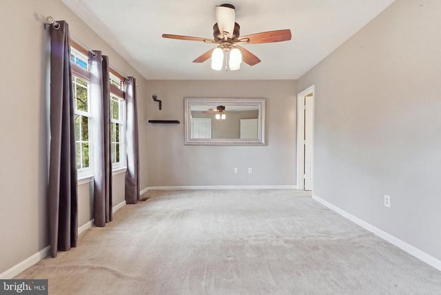 8150 SANTA FE DR, Severn, MD 21144