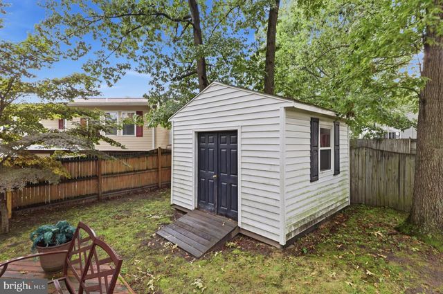 8150 SANTA FE DR, Severn, MD 21144