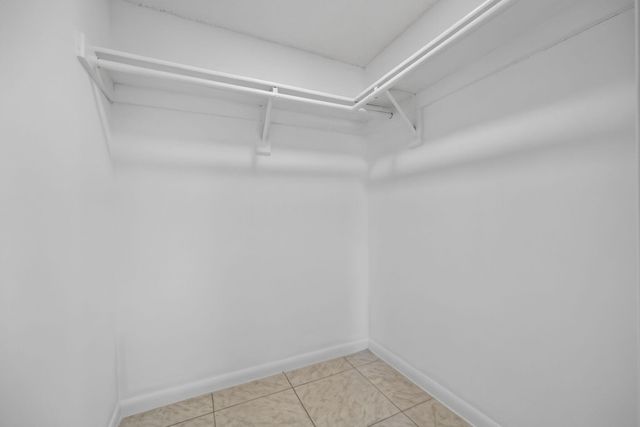 1900 N CONGRESS Avenue 201, West Palm Beach, FL 33401