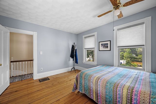 18 Nahant St, Wakefield, MA 01880