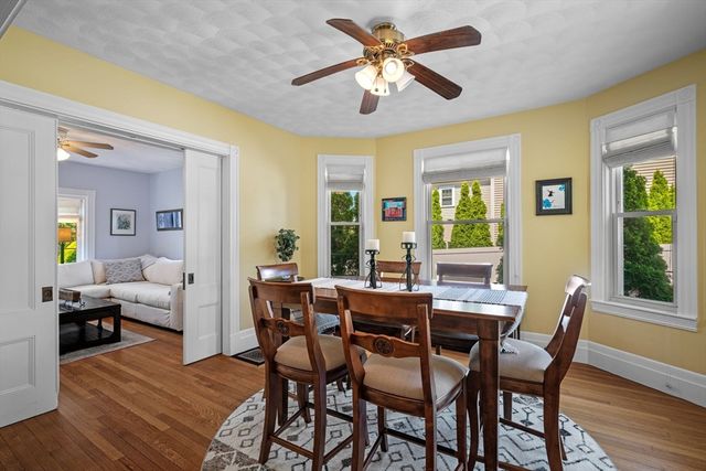 18 Nahant St, Wakefield, MA 01880
