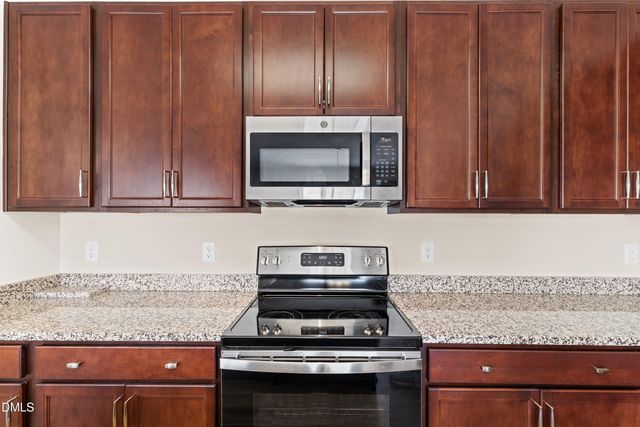 149 Combine Trail, Benson, NC 27504