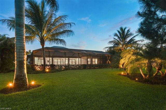 2287 Somerset PL, Naples, FL 34120