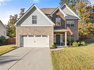6322 Spring Cove Drive, Flowery Branch, GA 30542