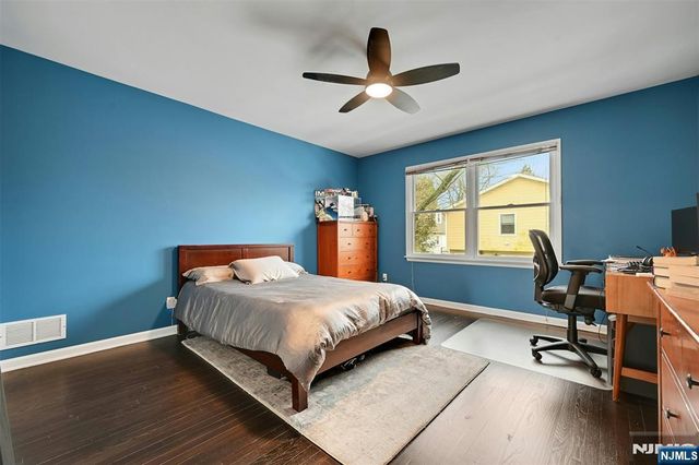 288 Schley Place, Teaneck, NJ 07666