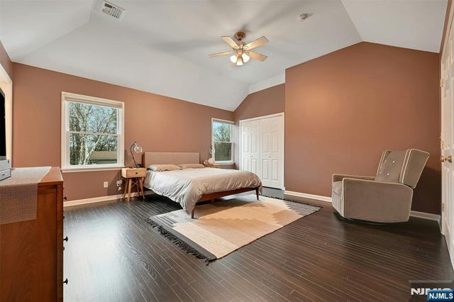 288 Schley Place, Teaneck, NJ 07666