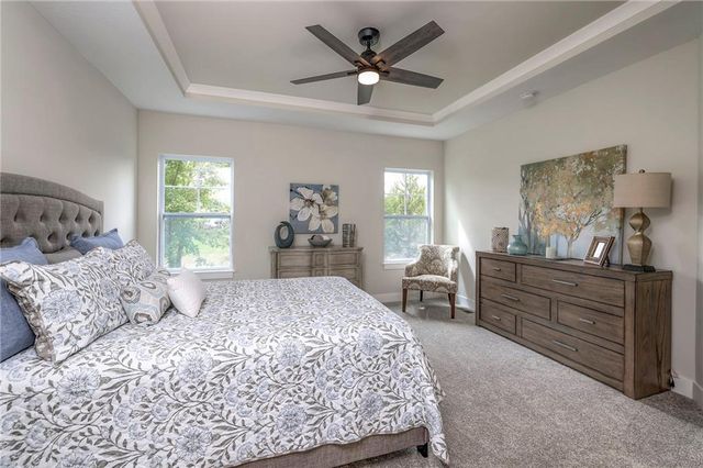 9860 W Greeley Street, Lenexa, KS 66227