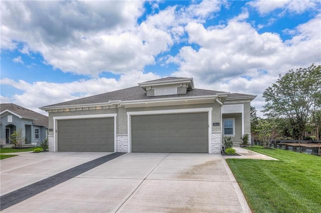 9860 W Greeley Street, Lenexa, KS 66227