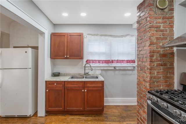 140 Ruth Avenue, Syracuse, NY 13210