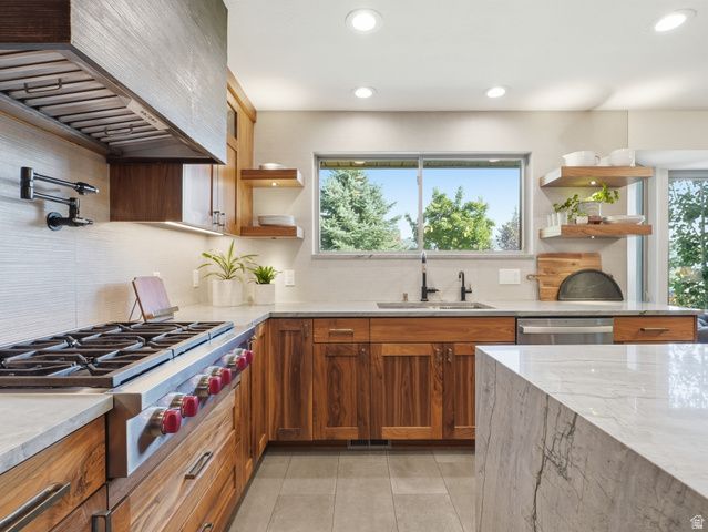 2718 E 1650 N, Layton, UT 84040