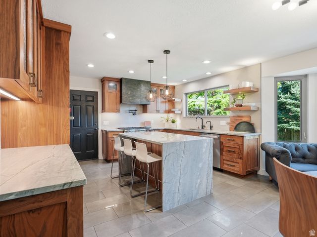 2718 E 1650 N, Layton, UT 84040